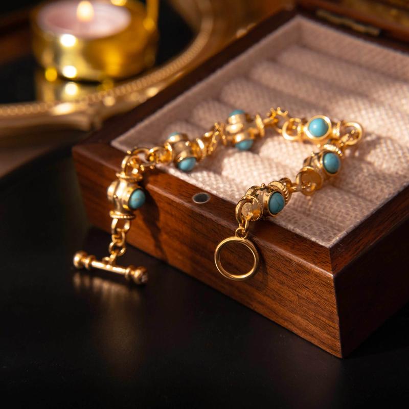 Product Introduction of Qingdao Mid-Ancient Vintage Series Double-Sided Three-Dimensional Turquoise Retro Gold-Plated Ins Court Niche High-Grade Bracelet 5