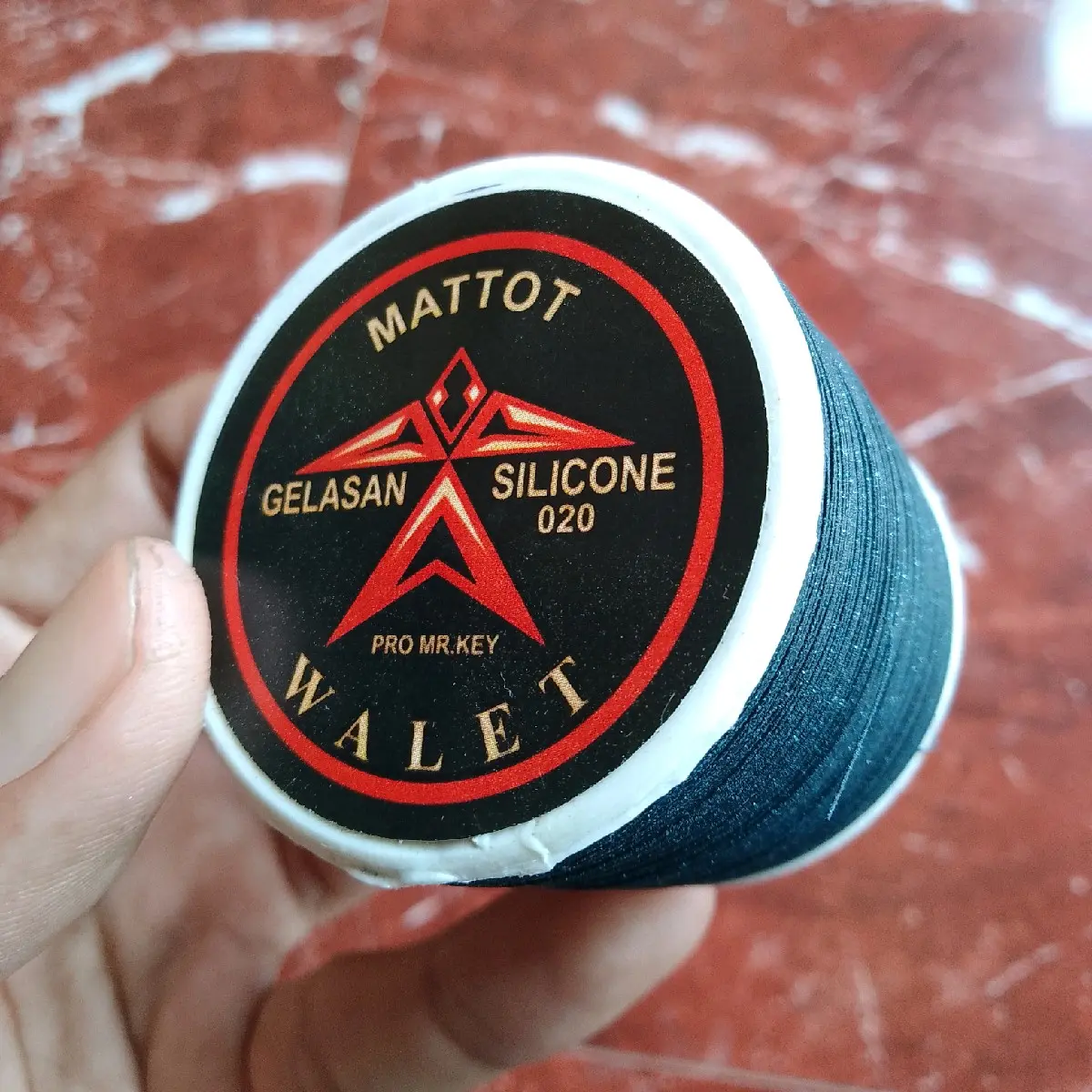 Gelasan Layangan Walet Matot