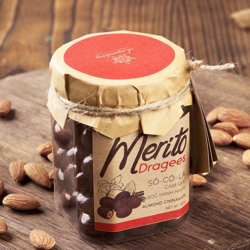 Sô cô la CAM QUẾ bọc hạnh nhân Hũ 180g - Hàng chính hãng Legendary Snack Thức Ăn Food Socola Ăn Vặt Chocolate
