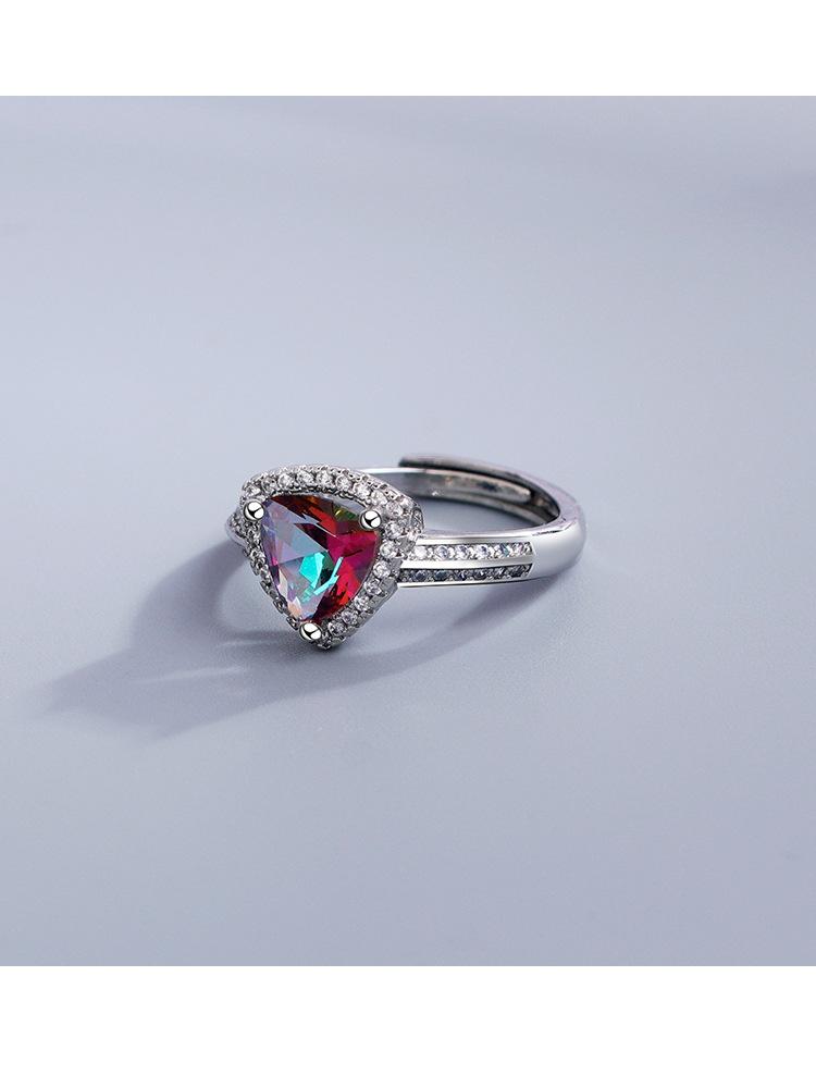Product Introduction of New Colorful Diamond Ring for Women Fashionable Elegant Open Ring European and American Light Luxury Style AB Color Triangle Zircon Ring 8