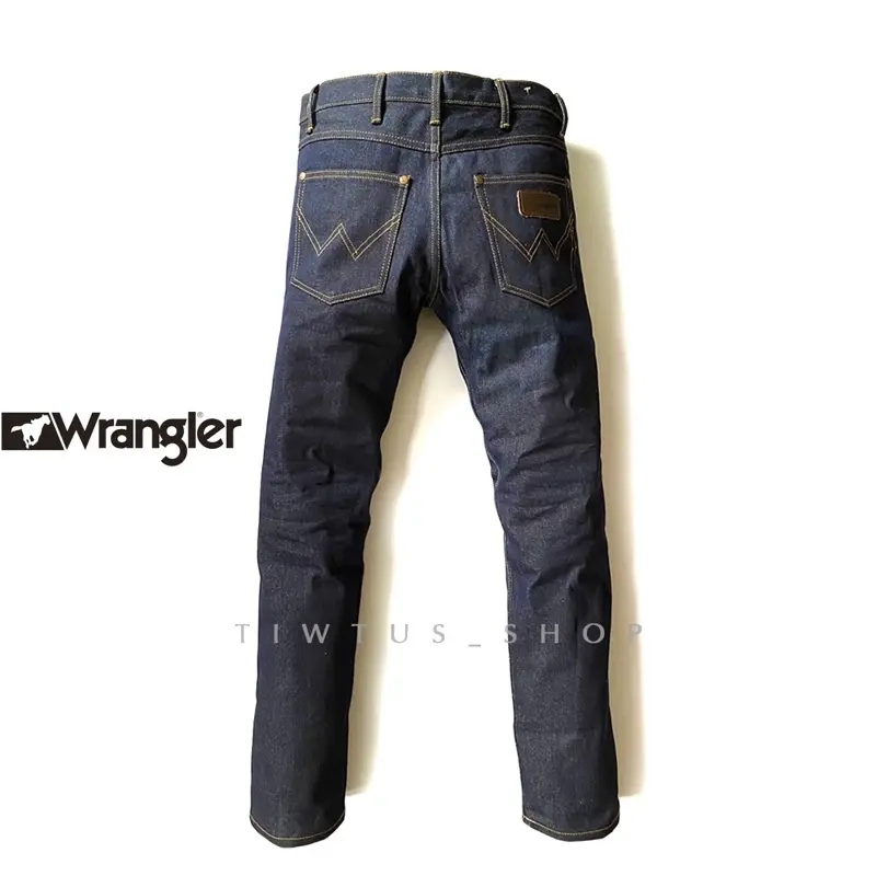 กางเกงยีนส์ Wrangler (แรงเลอร์) ผ้ายีนส์หนังไก่ ขากระบอก เป้ากระดุม คําแนะนําการขายที่ร้อนแรงในเดือนนี้  Man ผู้ชาย Clothing Jeans