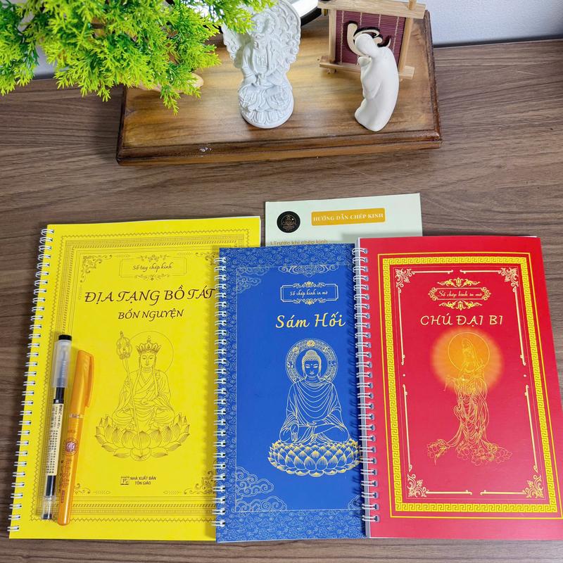 NXB Tôn Giáo Sổ tay chép kinh Địa Tạng in mờ - Bản chính thống A4 110 trang giấy cao cấp Tặng 7 Bút và Ngòi chép Kinh