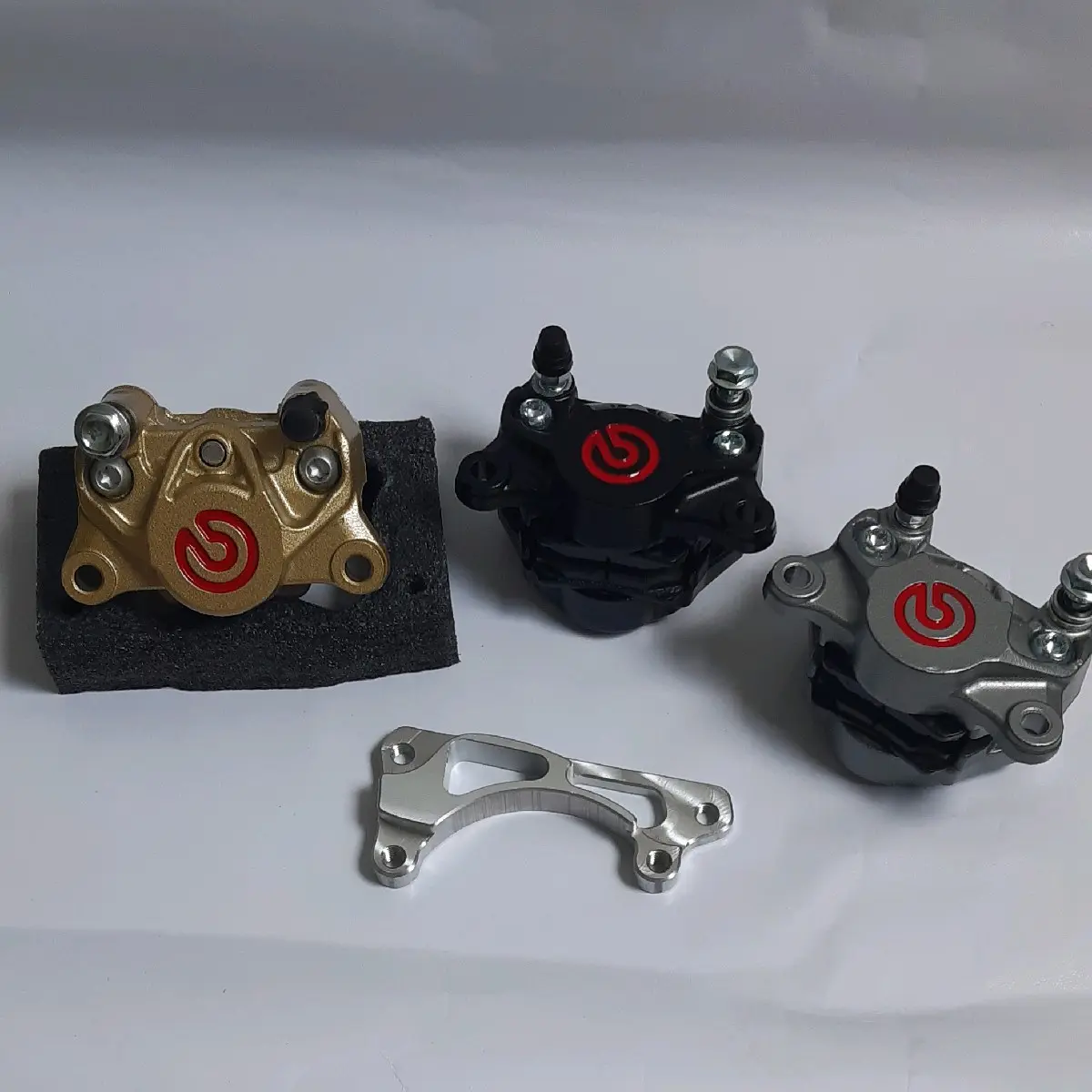Kaliper Brmb 2P 2Piston bigpot Plus Breket depan Honda 220mm PNP Vario Beat Scoopy Fino DLL