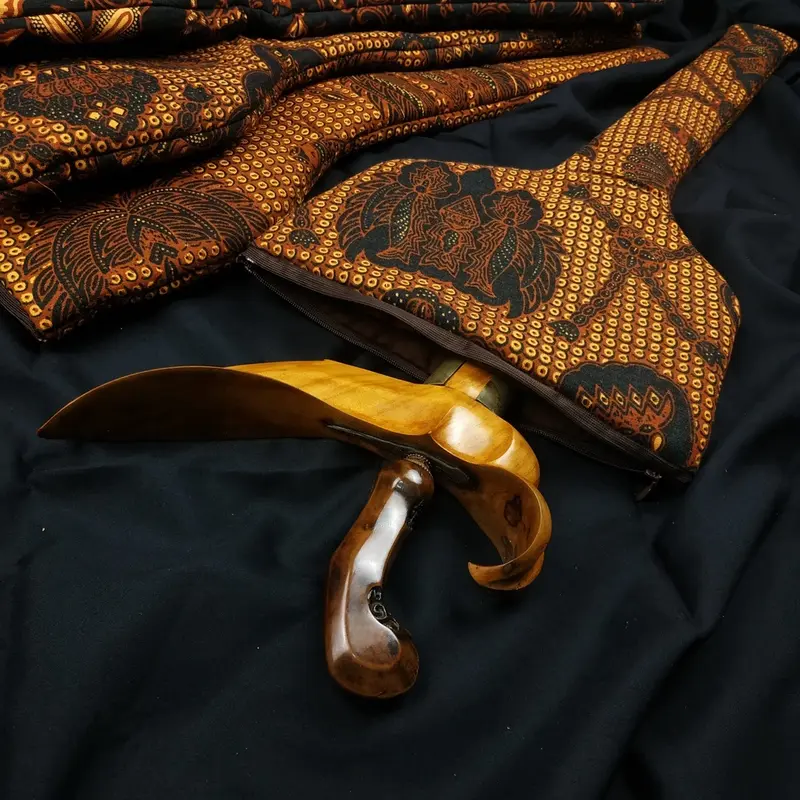Singep Sarung Kain Wadah Keris Pusaka Batik Model Ladrang Premium Dilengkapi Resleting 2