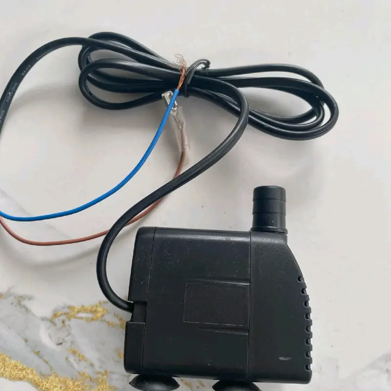 Bơm 8w cho quạt từ 20-30lit bể cá - Tiết kiệm điện năng nắp nước ngầm 20×20x20cm _ nuôicá 3