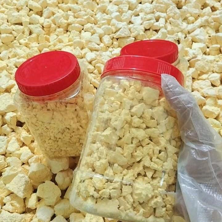 TINH BỘT NGHỆ SẺ NHÀ LÀM TỪ CỦ NGHỆ VÀNG QUÊ HƯƠNG 0
