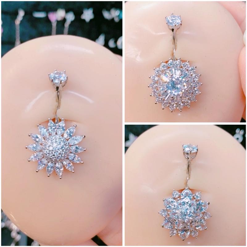 Khuyên rốn đính đá hoa cao cấp