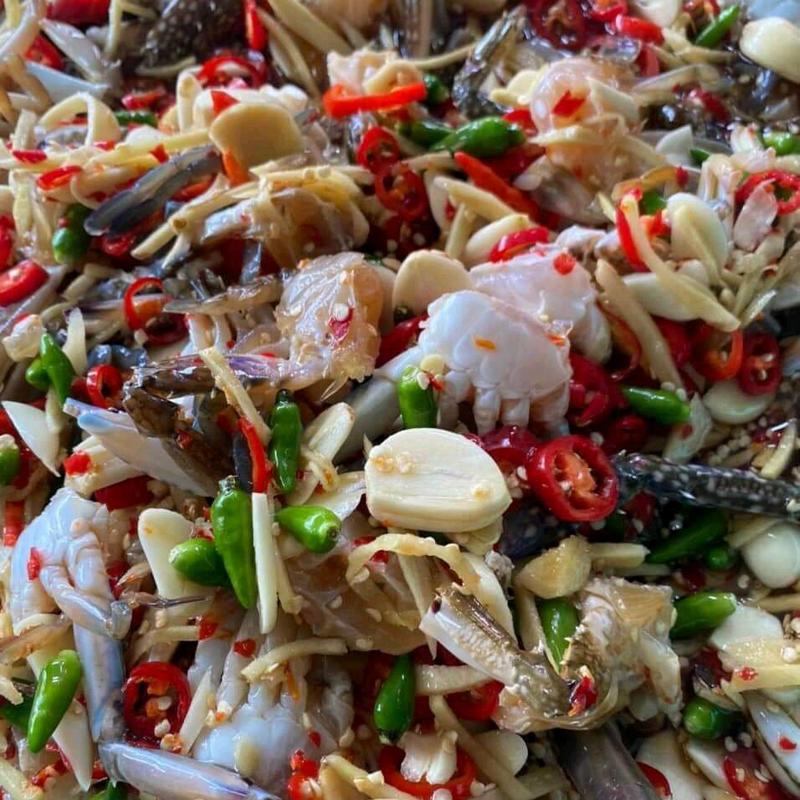  Mắm Ghẹ trộn sẵn đặc sản Hà Tiên hủ 500gr Food  gồm 250gr cái và 250gr nước  