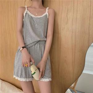 ชุดนอนลำลองสำหรับผู้หญิง, OOTD, สไตล์ฤดูร้อนเกาหลี, เสื้อชั้นในและกางเกงขาสั้นทรงหลวม, ชุดสองชิ้น, สามารถสวมใส่ได้, การออกแบบขอบลูกไม้