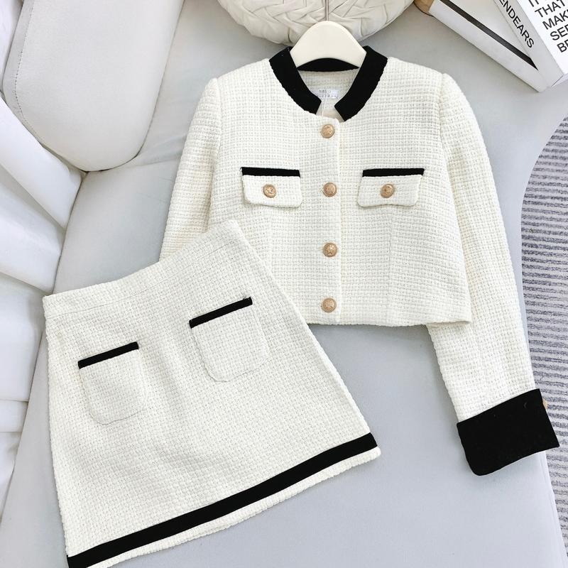 Bộ Dạ Tweed 2 Lớp Áo Khoác Dài Tay Cổ Tàu Dáng Croptop Mix Chân Váy Dáng A Hàng Thiết Kế thời trang Kenvy Quần Nữ