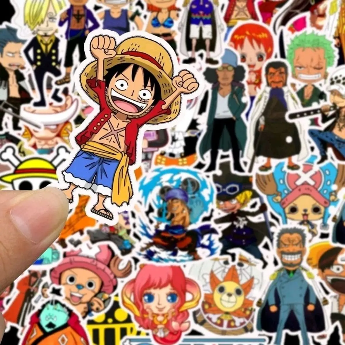 Bộ 50 sticker decal one piece Luffy chống thấm nước dán nón bảo hiểm , laptop , vali