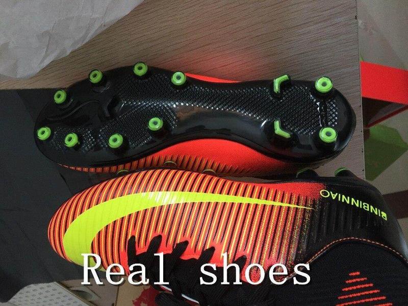 Product Introduction of Giày Futsal dành cho nam và nữ, giày bóng đá có gai dài đến mắt cá chân, giày cao cổ, giày thể thao trong nhà 10