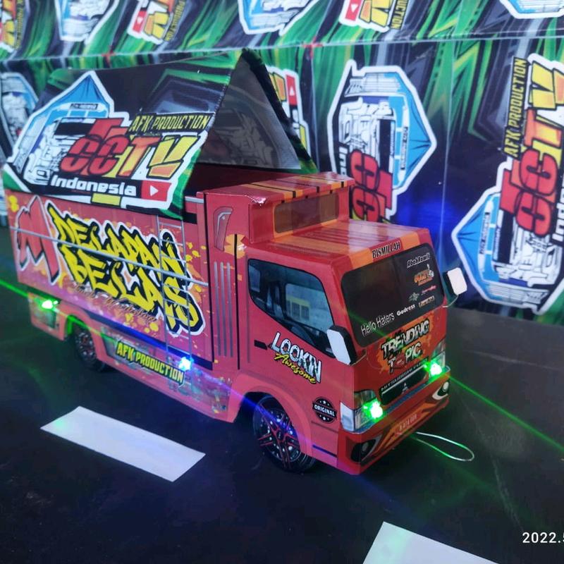 Miniatur Truk Oleng Wahyu Abadi Triplek dengan Roda Kayu Solid Bubut Cetak Bundar - Led, Toy, Bak, Lampu 2