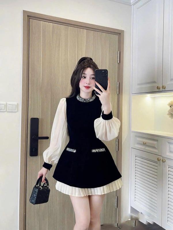 LYNA - Váy Nhung Phối Tơ Tay Dài  E26