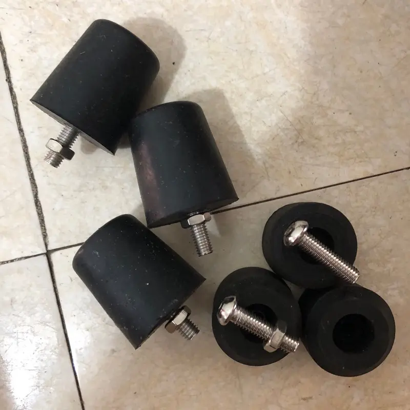 Cục cao su điện thùng xe tải cả bộ gồm bulon inox