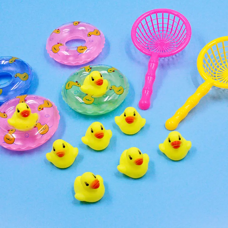 Water Toy Little Yellow Duck Baby Boy and Girl Pinch Duck 6-12 Months Baby Bath Swimming Set