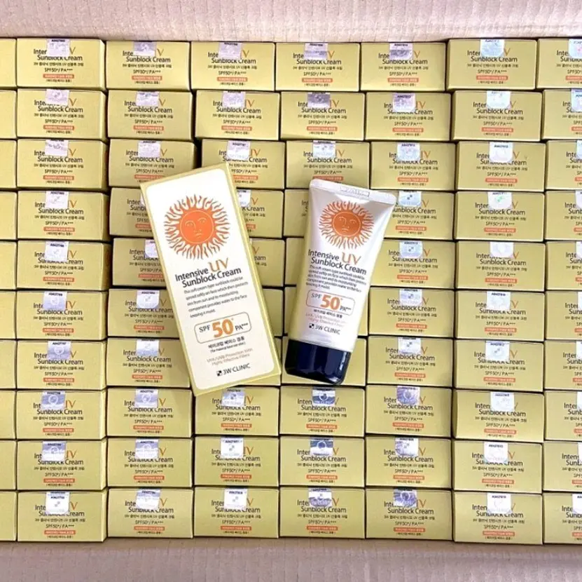 KEM CHỐNG NẮNG 3W CLINIC INTENSIVE UV SUNBLOCK CREAM SPF 50 PA+++