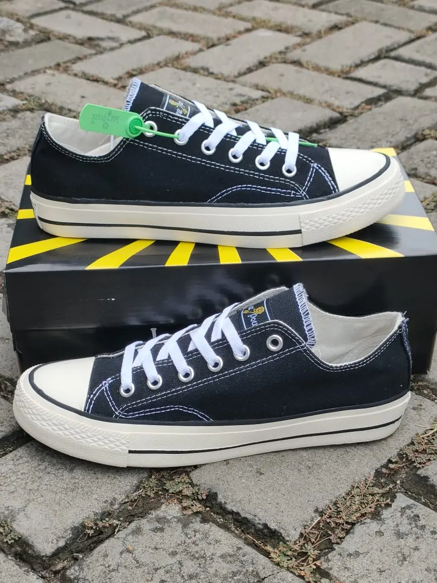 SEPATU LEEPOURE CLASIC LOW BLACK SEPATU PRIA CASUAL SNEAKERS LOKAL NEW LEEPOURE BASSIC Shoes Snekers