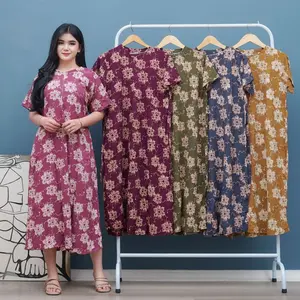 Daster Harian LD 110 – Motif Bunga Elegan, Resleting Depan Nyaman