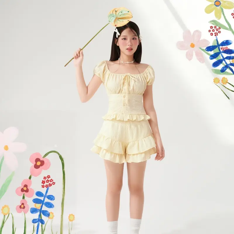 Set áo kiểu tay phồng phối bèo đính nơ và quần short tầng bèo đáng yêu “RUFFEL SET” by Gum Tailor 5
