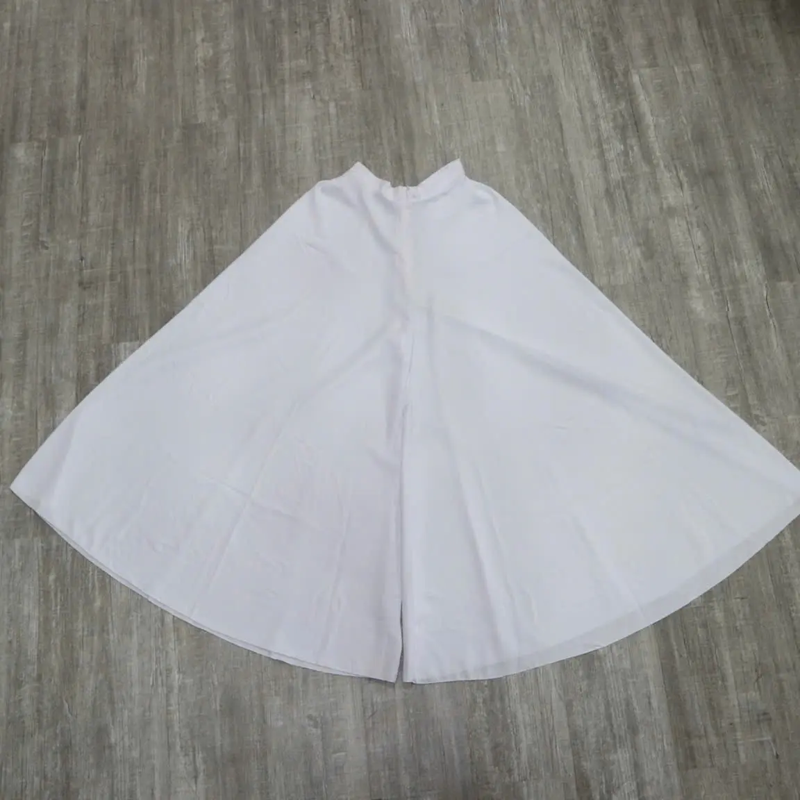 Quần Váy Trắng Xanh, Trắng kem Dài 102cm Rộng ống 90cm | Áo Dài Thanh Hoa