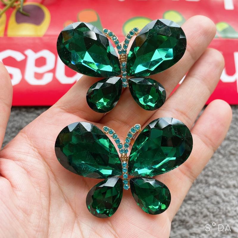 Bộ 2 Charm gắn dép tông lào sang trọng 7