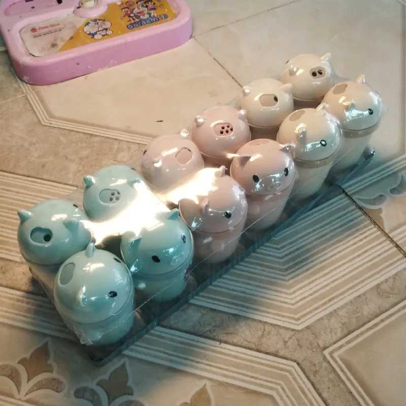 Hộp đựng tăm hình mèo dễ thương ba màu 1