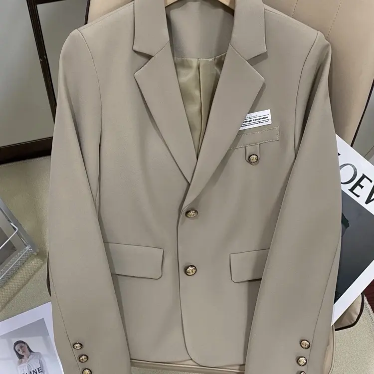 Áo vest lửng nữ, áo blazer đệm vai bigsize áo khoác thoải mái thanh lịch 2 lớp túi có nắp túi thật công sở Hàn Quốc khuy kim loại Women Jacket  L51