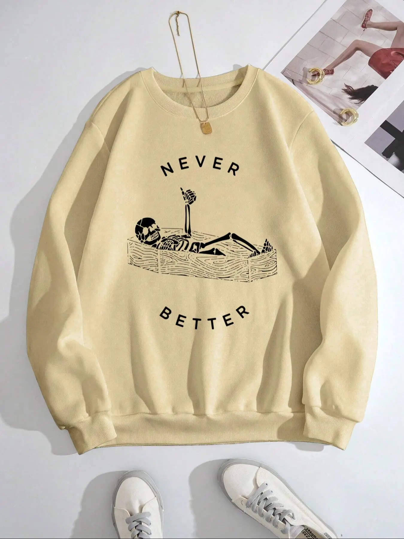 Women's Graphic Round Neck Sweatshirt, Fashion Casual Crew Neck Long Sleeve Pullover for Daily Holiday Outdoor Wear, Women Clothing for Fall&Winter