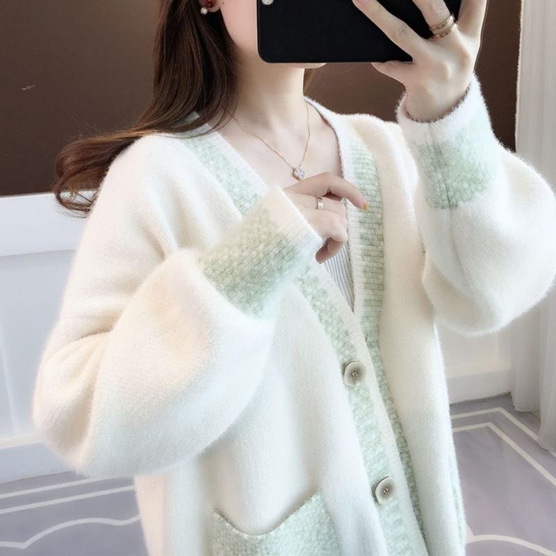 Product Introduction of Áo Len Lông Chồn Nhân Tạo, Hàng Mới Về Thu Đông 2022, Áo Khoác Cardigan Dệt Kim, Phong Cách Người Nổi Tiếng Trực Tuyến, Dành Cho Học Sinh Nữ, Phong Cách Hàn Quốc, Dáng Rộng Vừa Vặn, K263 Top Women 10