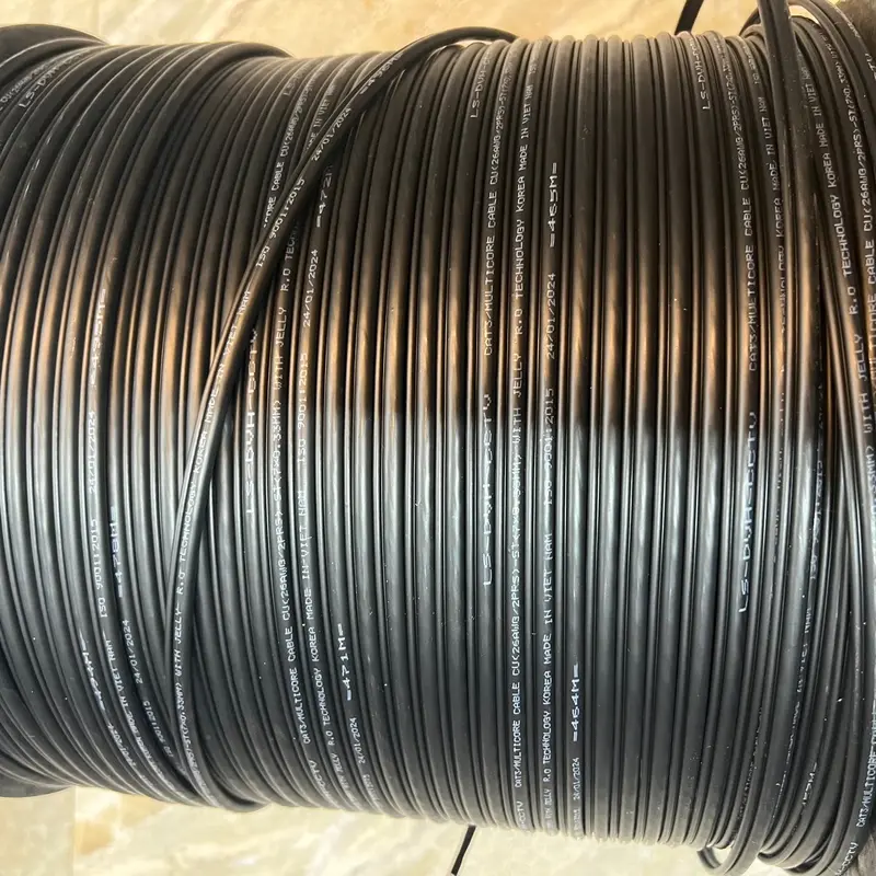 Dây mạng ngoài trời 4 sợi bấm sẵn 2 đầu có dây thép chịu lực dài 5m, 10m, 20m, 30m,40m, 50m, 60m,70m,80m,90m,100m 3