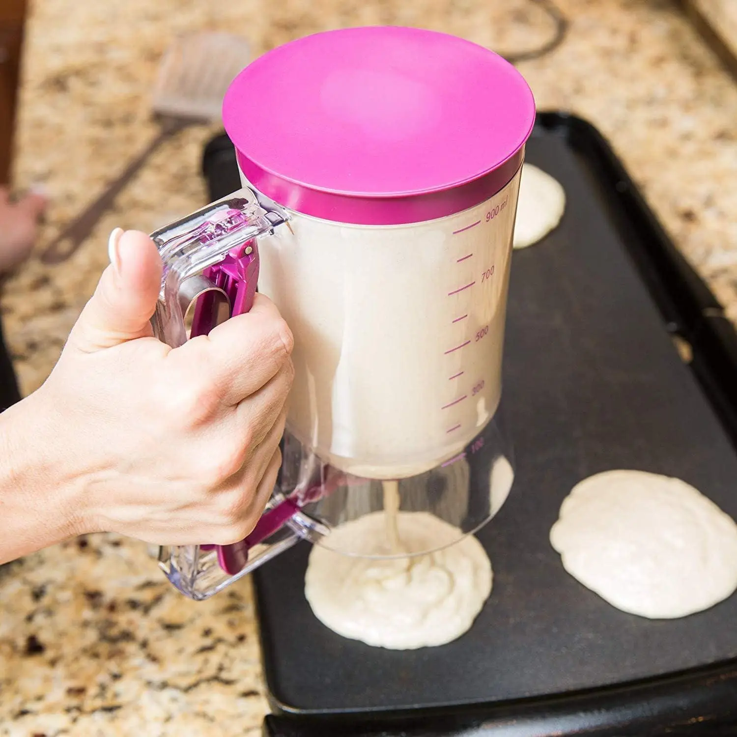 Pancake Batter Dispenser, 1 Count Batter Measuring Dispenser with Handle, Kitchen Baking Tool for Pancake, Cupcake, Waffle, Muffin, Cake, Bakeware