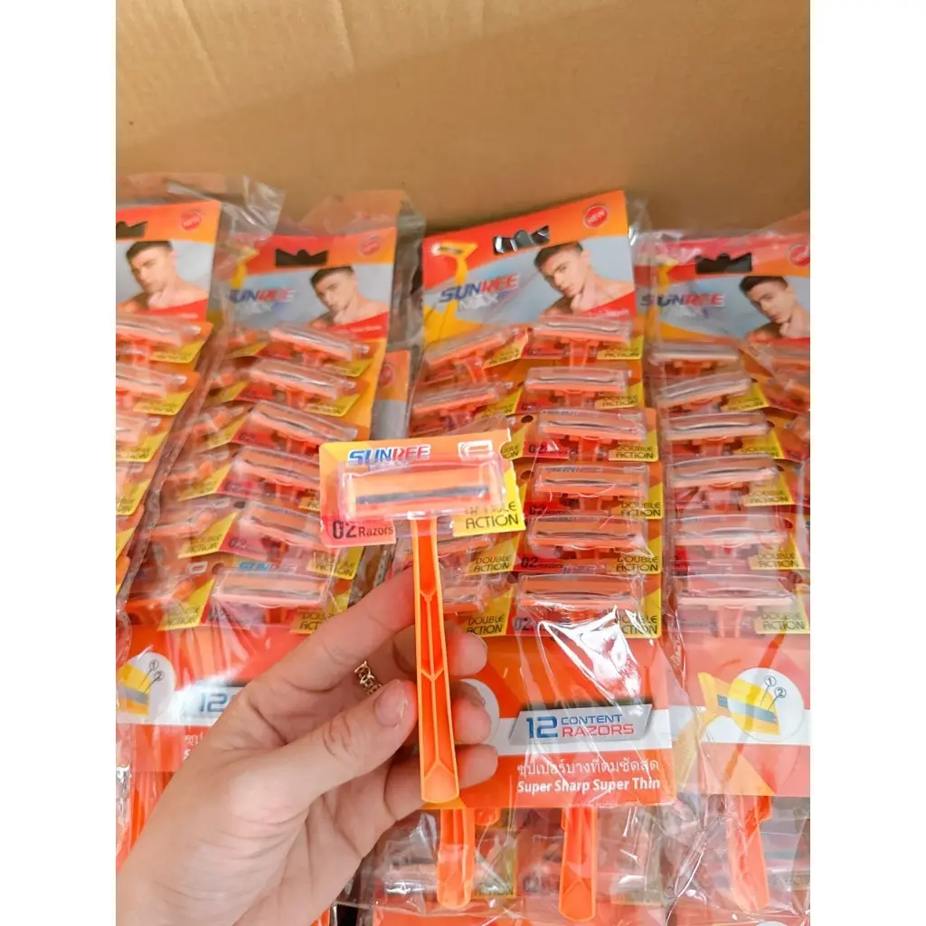 Vỉ 12 cây dao cạo râu SUNREE MAX loại lưỡi kép siêu bén