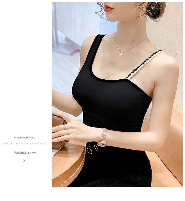 Product Introduction of Áo Vest Hai Dây Đeo Spaghetti Gợi Cảm, Có Đệm Ngực, Lớp Nền, Áo Mặc Bên Ngoài, Thiết Kế Độc Đáo, Bó Sát, Áo Dễ Phối Đồ Dành Cho Nữ, Bộ Sưu Tập 23k Người 17