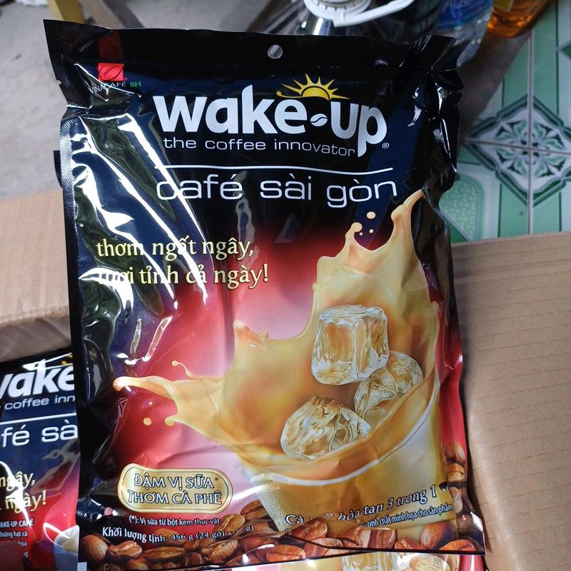 com bo 4bich cà phê sữa  Wake-up sài Gòn 3trong1 hòa tan 1bich 24goi×19g Coffee Cafe 4