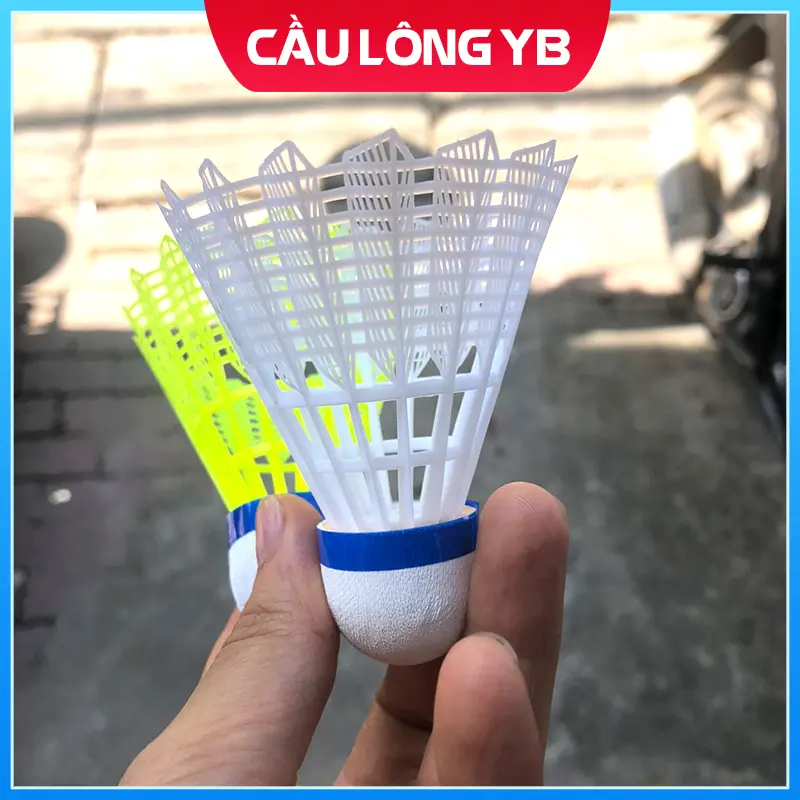 Cầu lông nhựa bền đẹp - đánh luyện tập cầu lông trong nhà, cầu ngoài trời