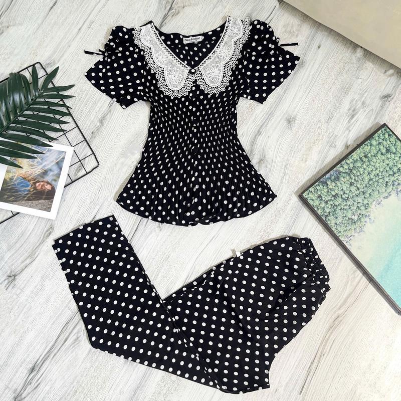 { ĐỒ BỘ DÀI DẬP LY} sét đồ bộ dài dập ly ,cổ phối ren ,chất liệu vải mango mền mịn mát ,thấm hút mồ hôi tốt ,mặt tôn dáng tôn da ,có 3 size 40-71 kg cho chị em tha hồ lựa chọn 2