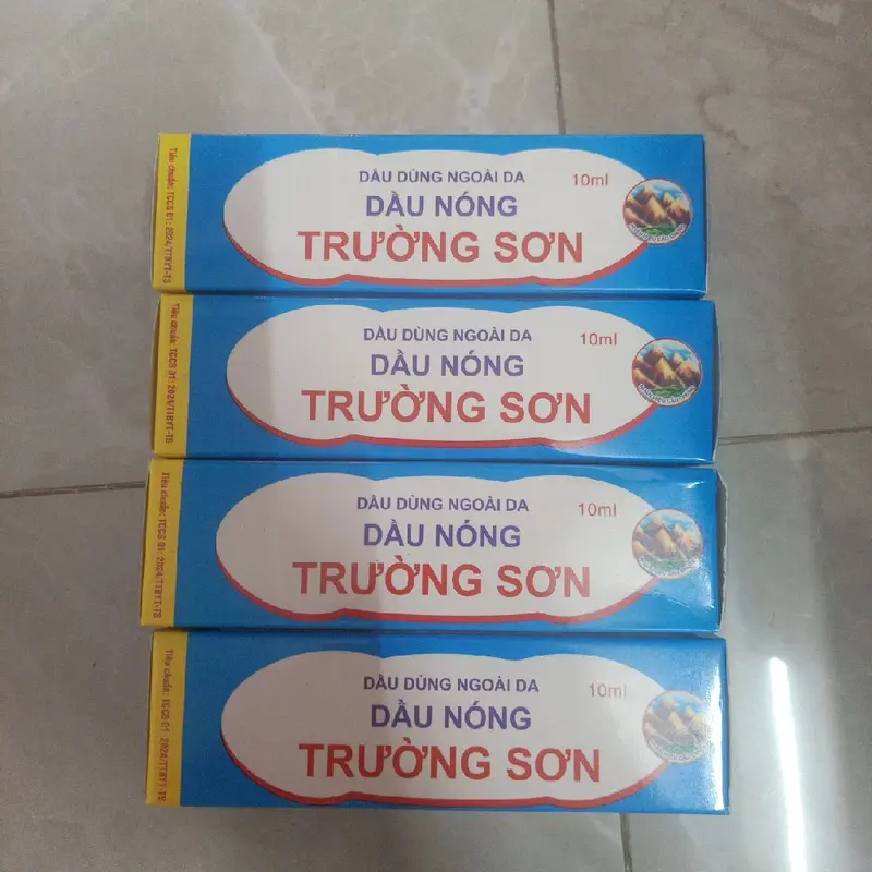 Combo 4 chai Dầu nóng trường sơn chai 10ml Dưỡng Body Massage Dưỡng Da Body 0