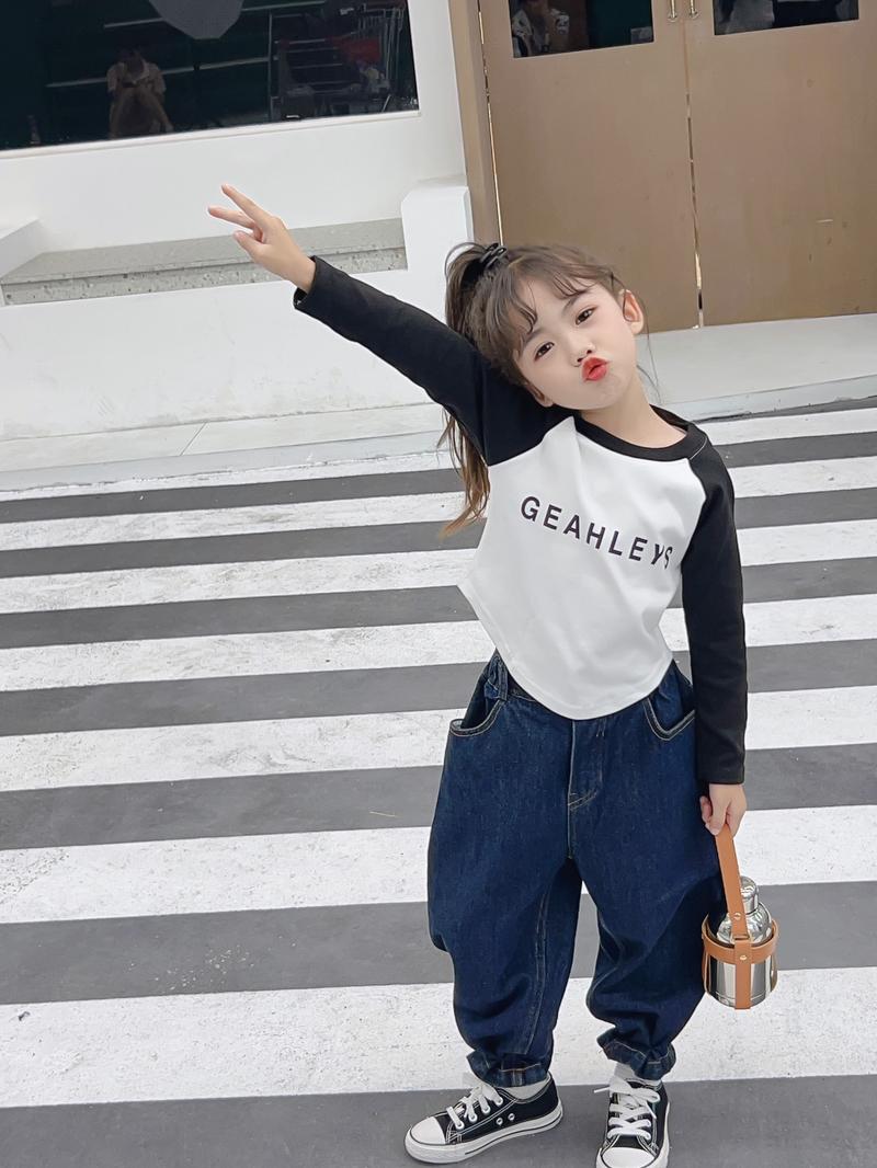 Product Introduction of [1488 Favorites] Girls' Stylish Long Sleeve Base Shirt Children's Spring and Autumn Fashion T-Shirt Baby Korean Style Top Autumn Outfit Girl Trend 4