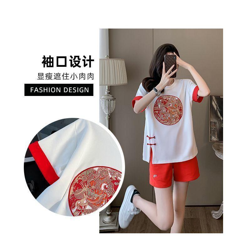 Product Introduction of New Chinese Casual Graceful Fashionable Set Women's Summer Short Sleeve Shorts Red Chinese Style Sports Popular Two-Piece Set 5