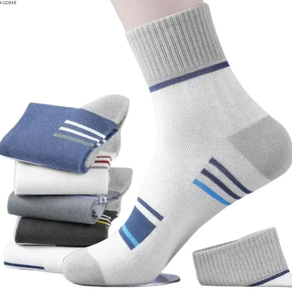 KGD848 Polyester Cotton Men's Pure Cotton Socks Non Slip Deodorant Spring Striped Casual Socks Sweat-absorbing Anti-odor Mid Calf Sports Sock Unisex