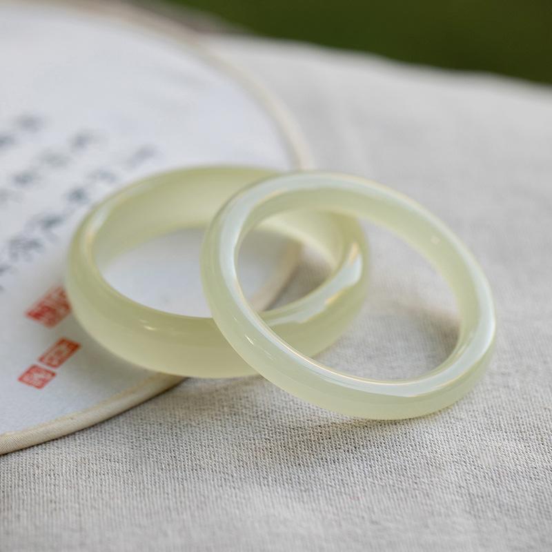 Product Introduction of Blue and white jade bracelet female round strip girl ice authentic Afghan jade bracelet young ice through light green 2