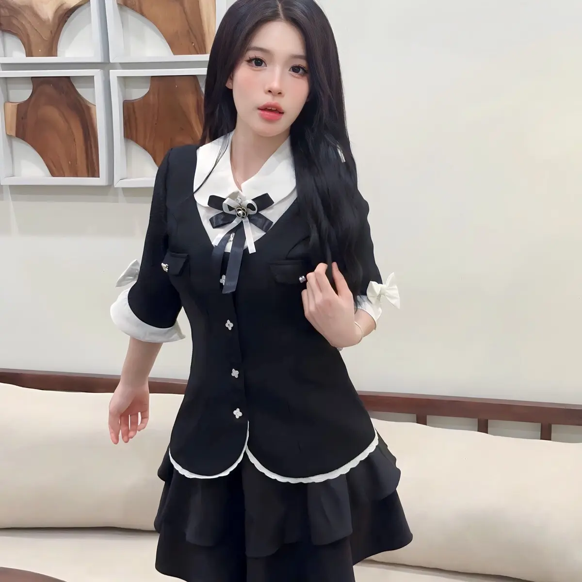 Set váy nữ dạ đen phối viền ren kèm nơ cài áo Flora Set MySoul Studio