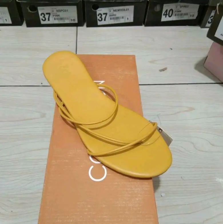 sandal teplek merk connexion original 0