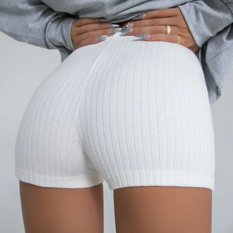 Fitness shorts for women, high waisted, lifted buttocks, tight fitting, thin style, three part pants, sports hot pants, anti glare yoga pants