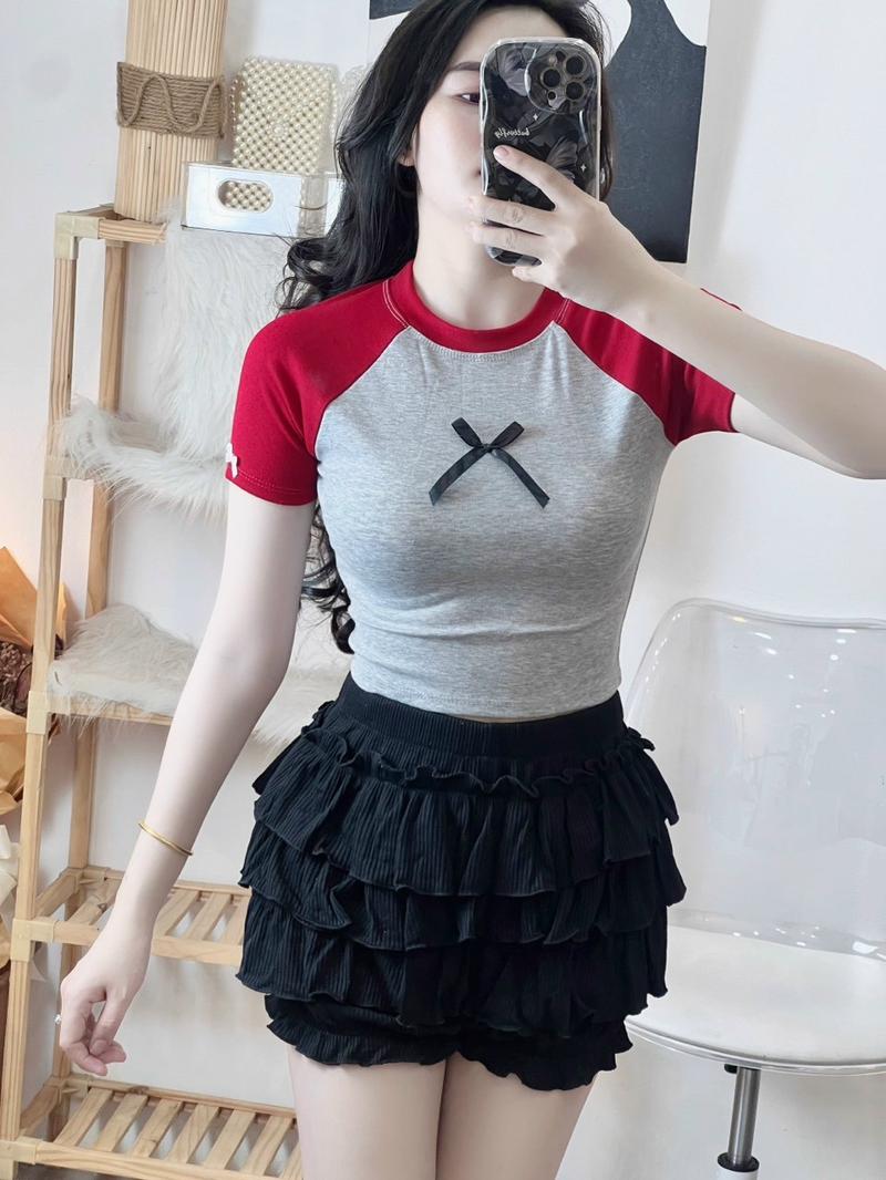 Product Introduction of Áo Thun Croptop Borip Nữ Form Basic Cổ Tròn Tay Ngắn Raglan Phối 2 Màu Đính Nơ Women Sen 22