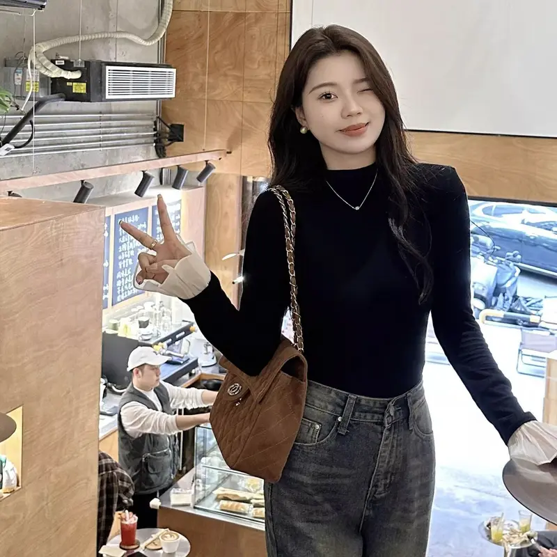Super Sale! BF5-Z # 112A Áo Thun Đen, Hàng Mới Về, Có Tay Loe, Mềm Mại Và Co Giãn Top Nữ Women Sơ Mi Cổ Tròn Shirt 8