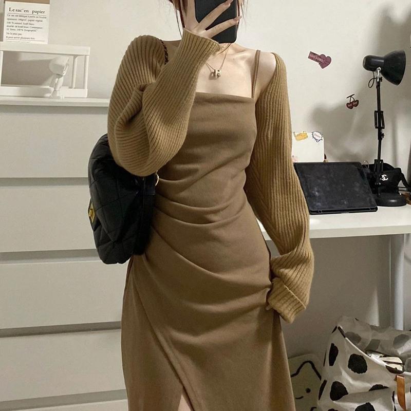 Product Introduction of Váy Hai Dây Không Tay Phong Cách Pháp Xiaoxiangfeng Áo Khoác Cardigan Dệt Kim Phối Bên Ngoài Áo Len Nữ Tay Cánh Dơi Khăn Choàng Dáng Ngắn Khí Chất 8