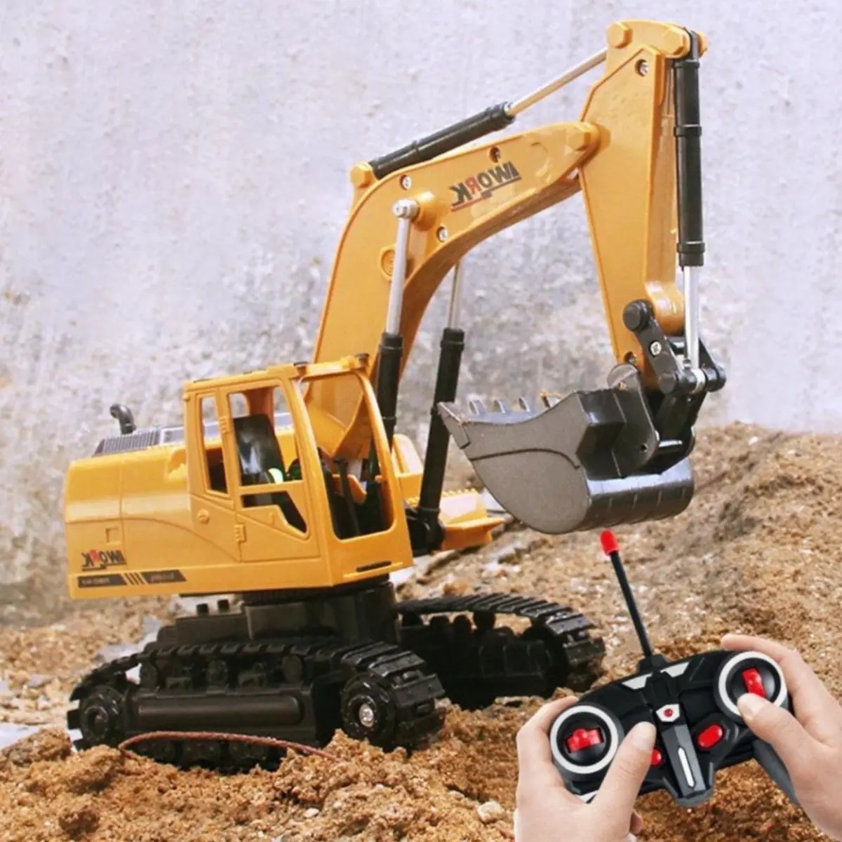 Máy xúc điều khiển từ xa đồ chơi cho bé có gầu sắt, bánh xích, đồ chơi điều khiển từ xa cho trẻ em Pin Toy Xe Ben Đèn may  xuc