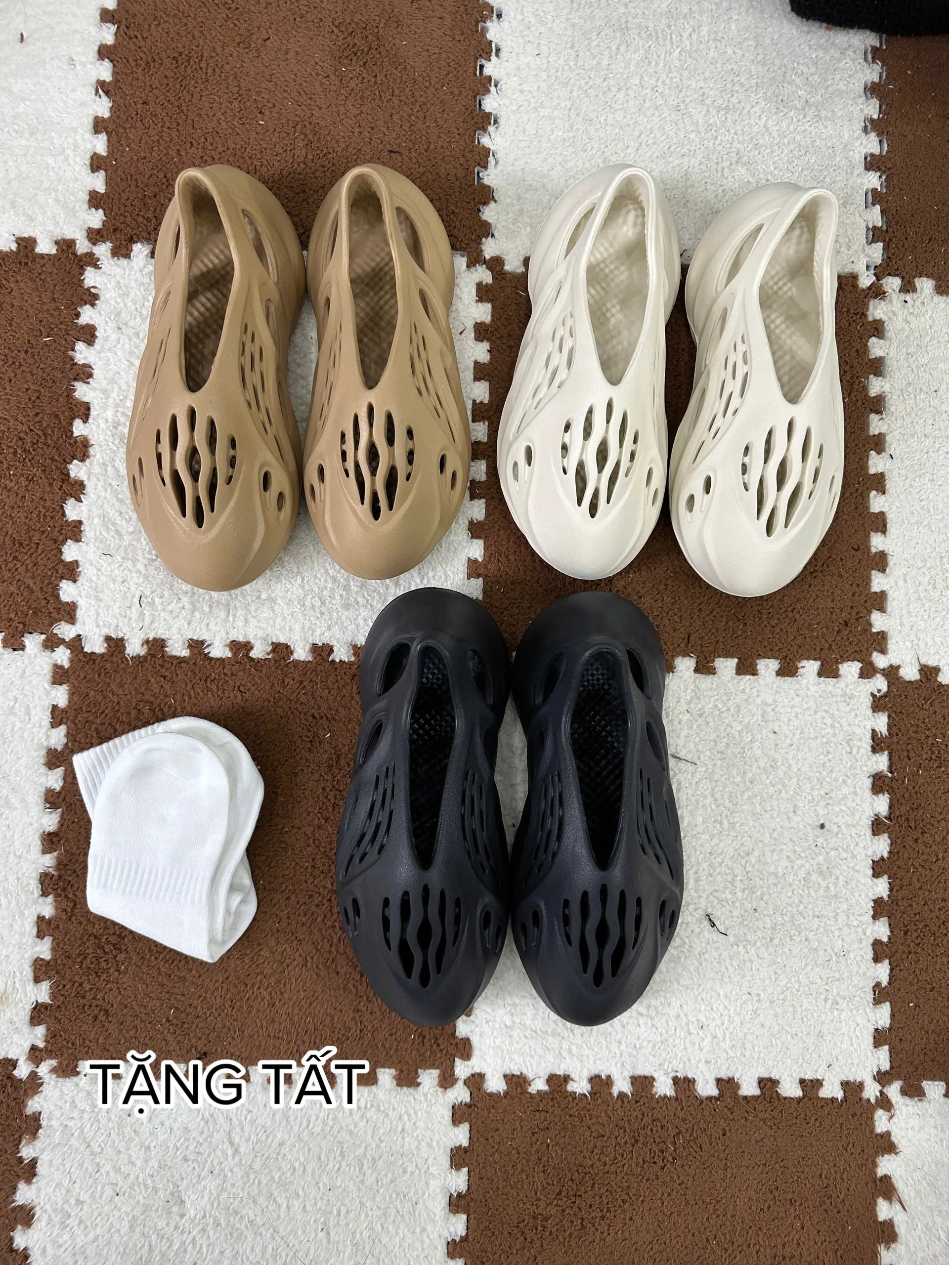 [ TĂNG 1 SIZE ] GIÀY THỂ THAO cao su non NAM và NỮ đơn giản , TẶNG TẤT , ĐÓNG HỘP BÌA BẢO VỆ